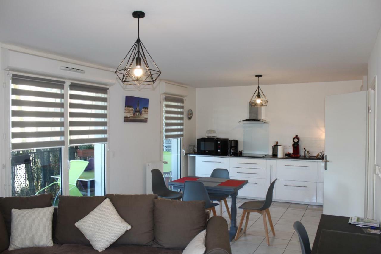 Appartement Bordeaux Lac Екстериор снимка